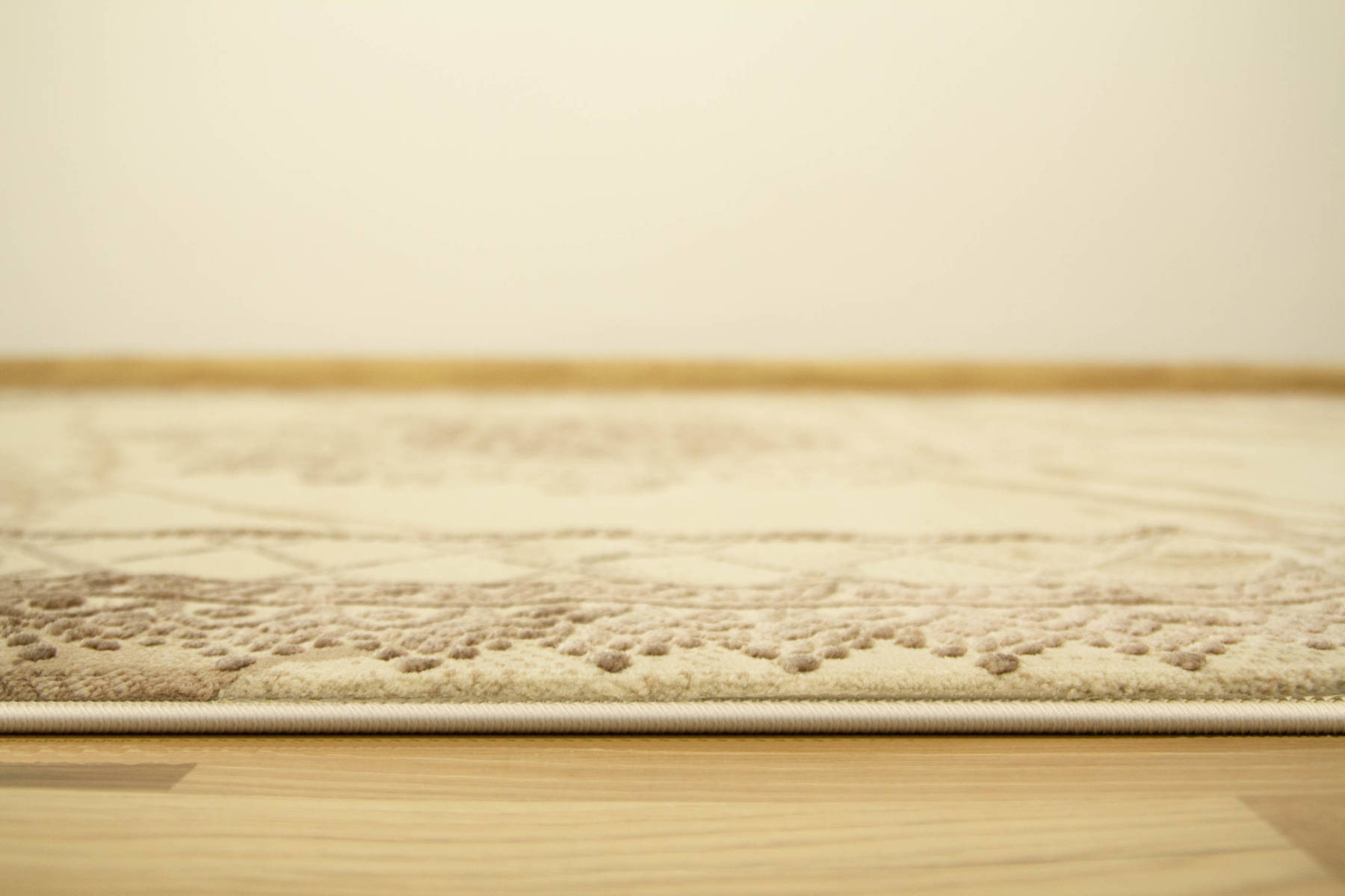 Koberec Allora Plus 8164A Marmur Ornament béžový / krémový