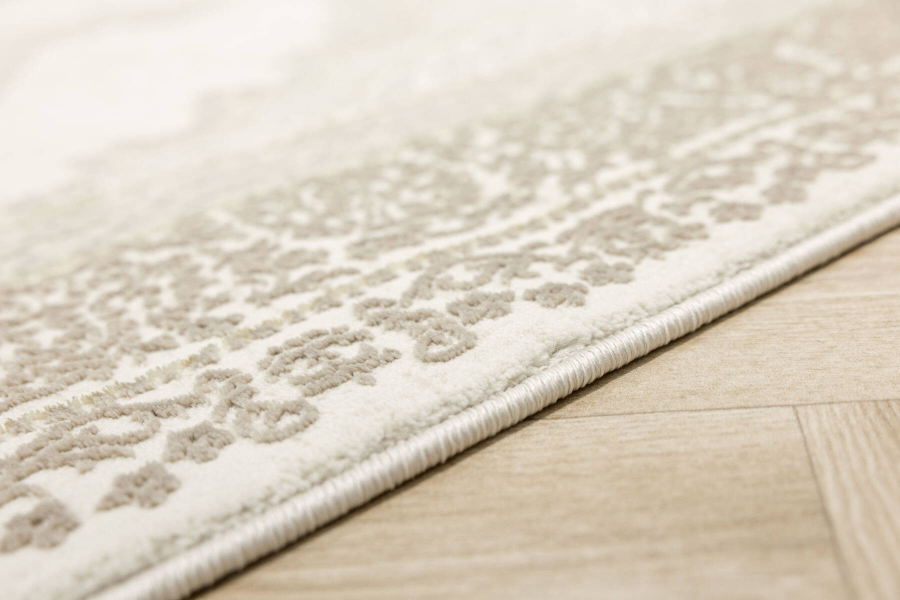 Koberec Allora Plus E976A ornament, krémový / béžový