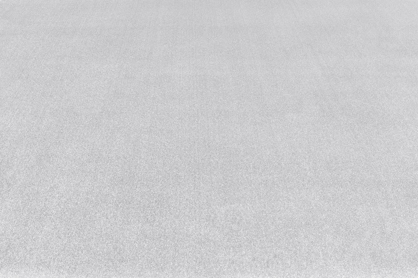 Metrážový koberec SATINE REVELATION šedý