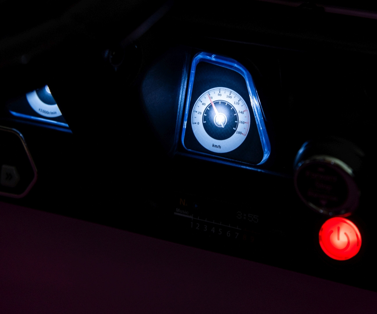 Elektrické autíčko Toyota FJ Cruiser růžové