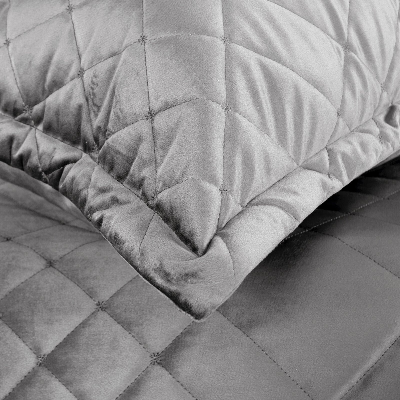 Přehoz na postel RIA 6 stříbrný