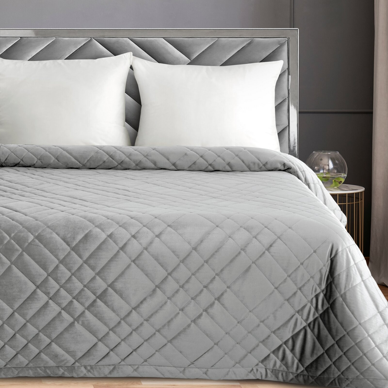 Přehoz na postel RIA 6 stříbrný