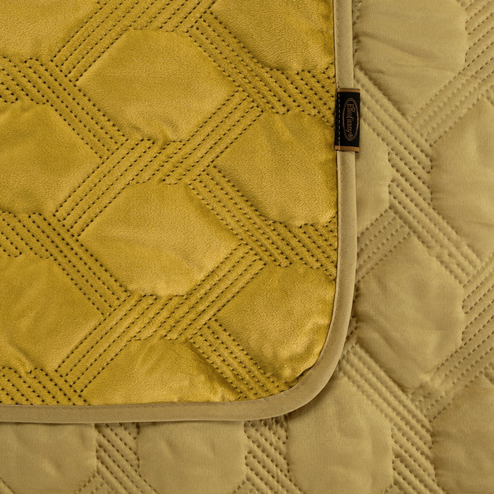 Přehoz na postel SOFIA 5 medový