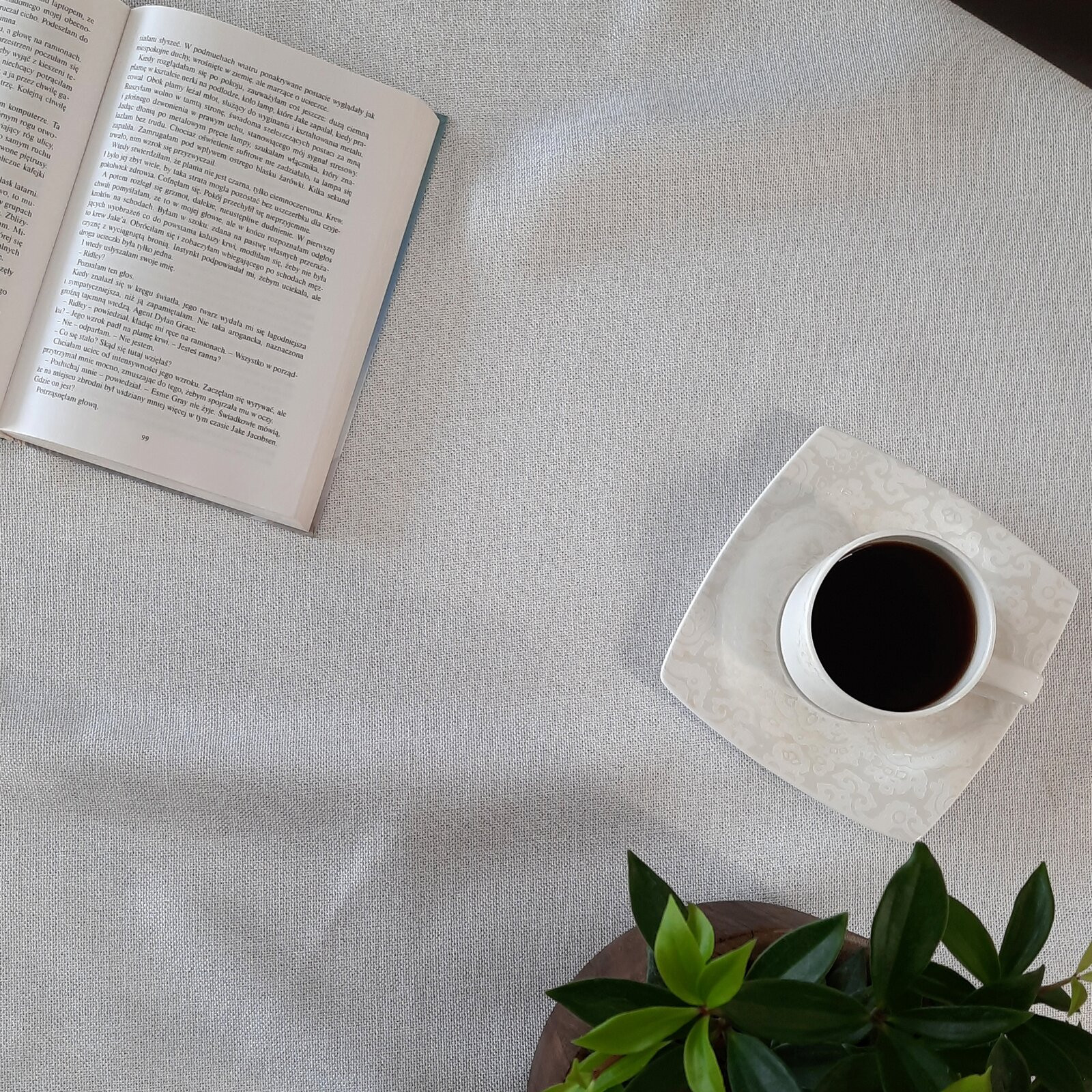 Ubrus BIANCA 2 bílý kruh