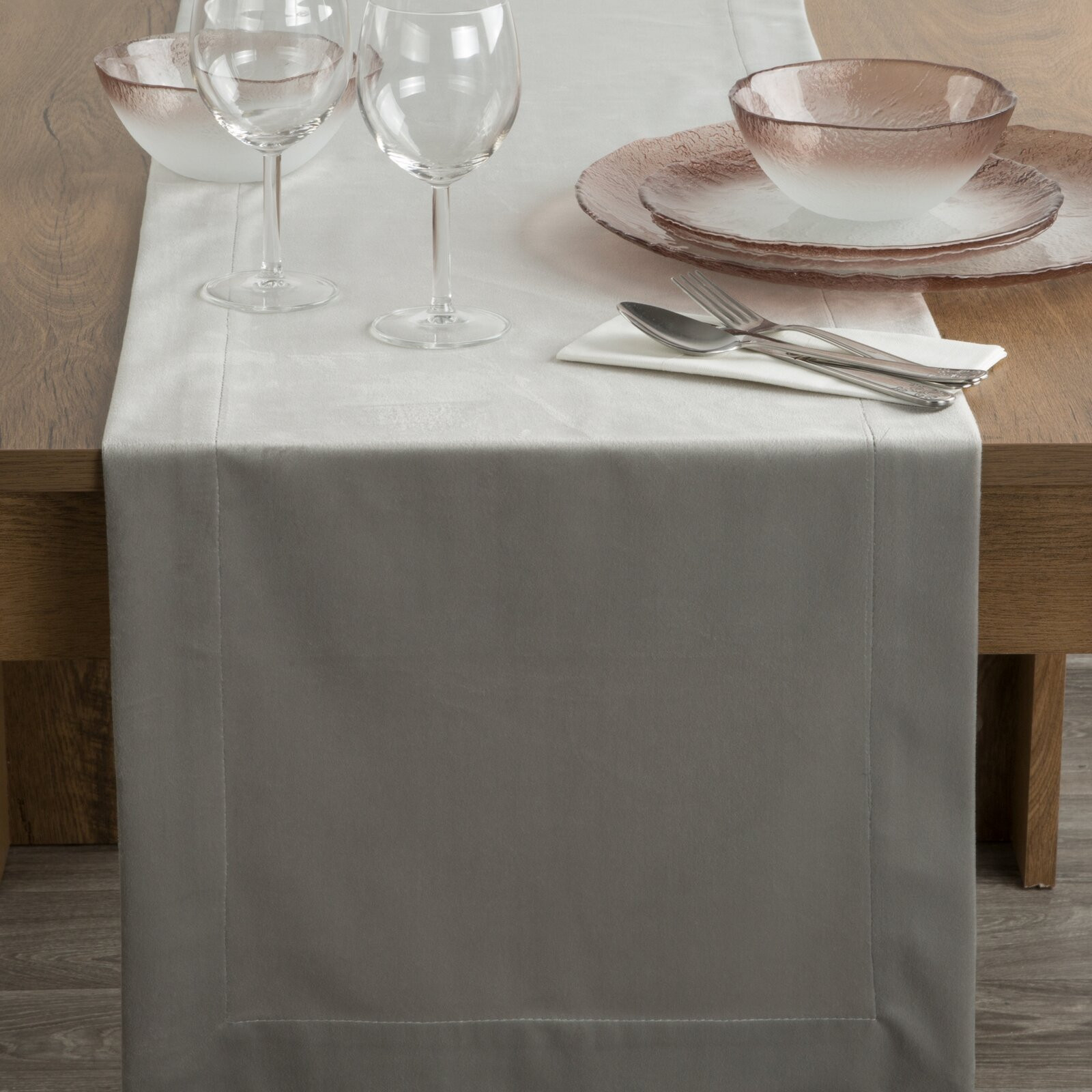 Ubrus MELINDA stříbrný