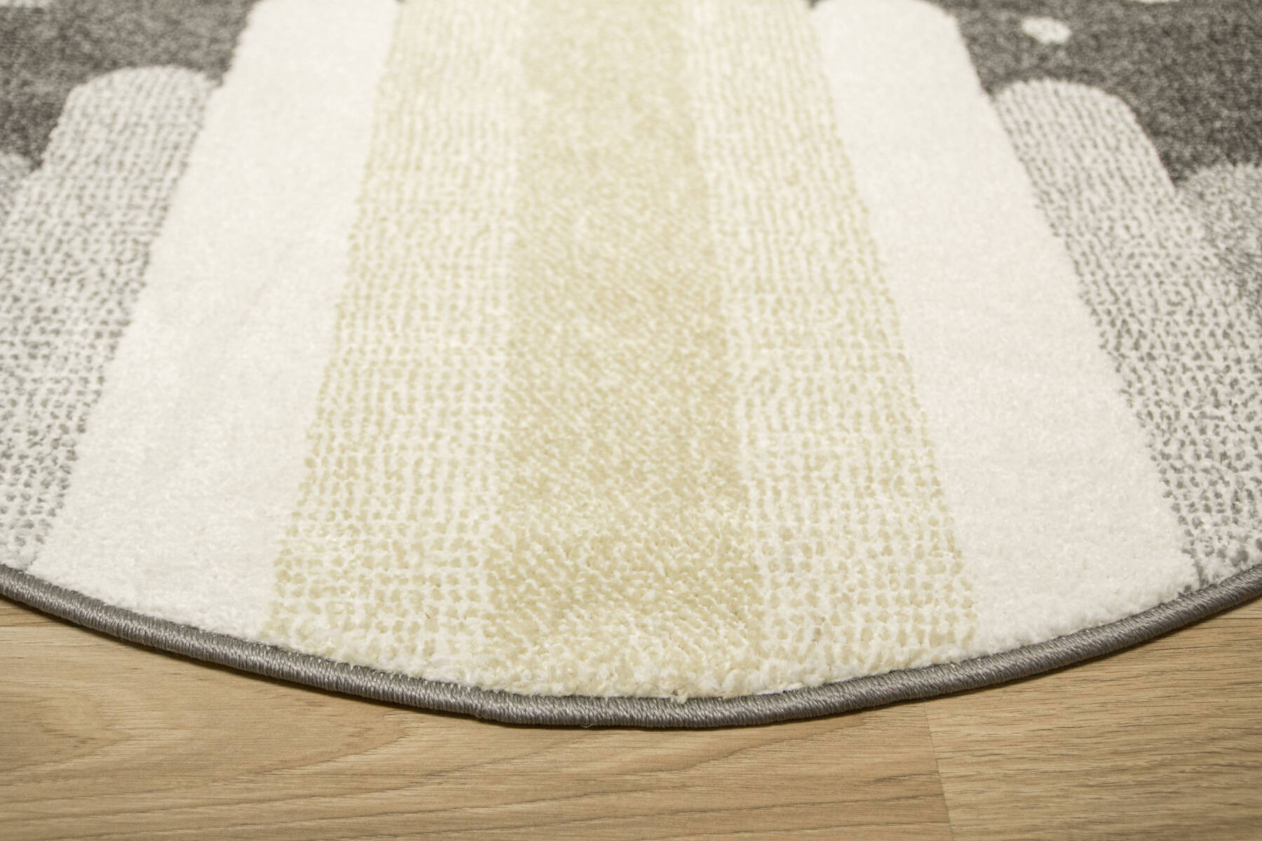 Koberec Lima G756A raketa, šedý / žlutý kruh