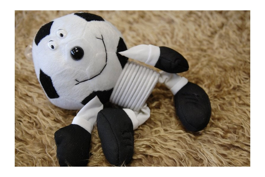 Plyšový maskot SOCCER bílý