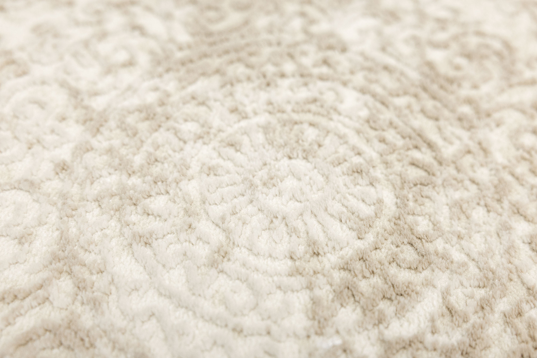 Koberec Allora Plus 7754A Ornament béžový / krémový