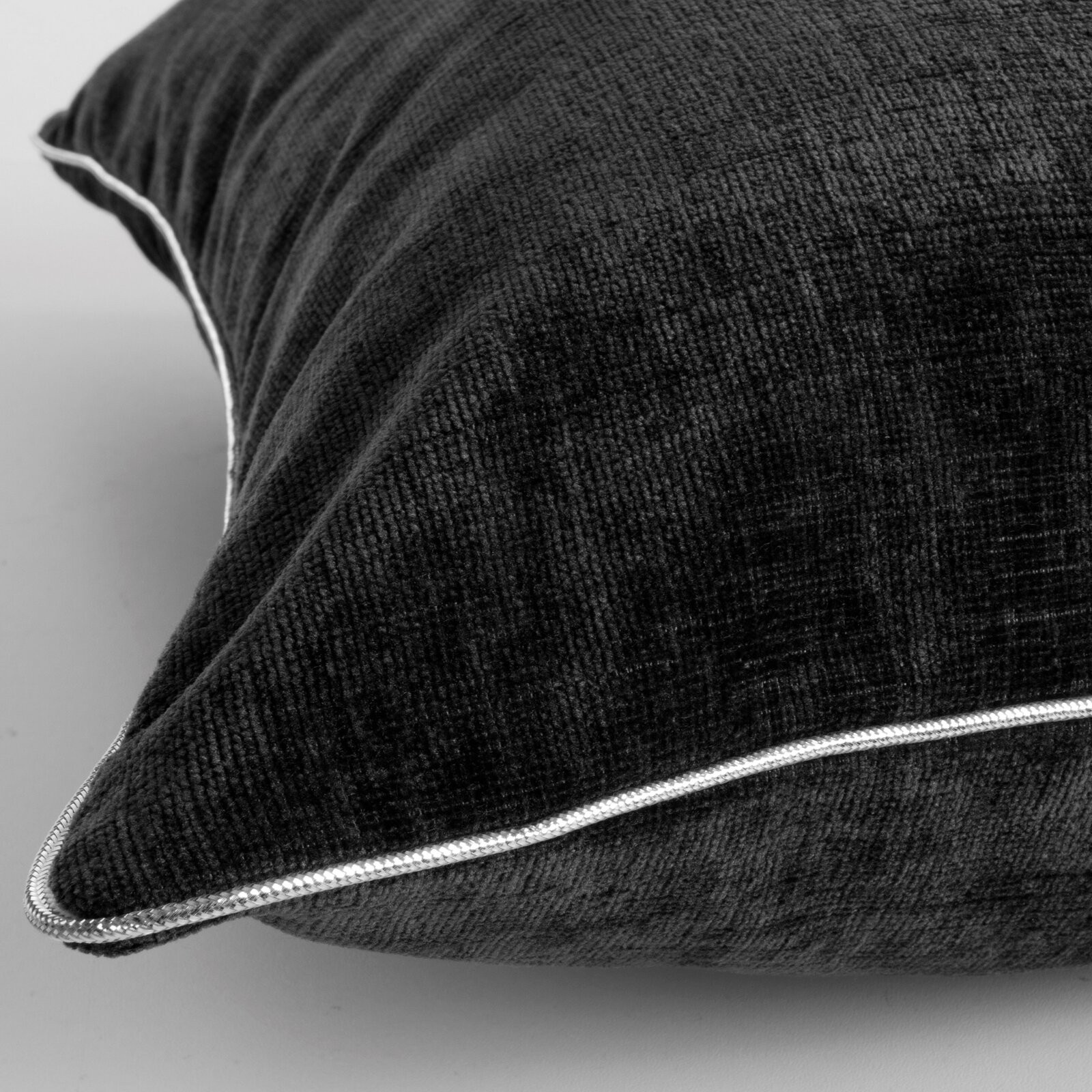 Povlak na polštář MARY černý