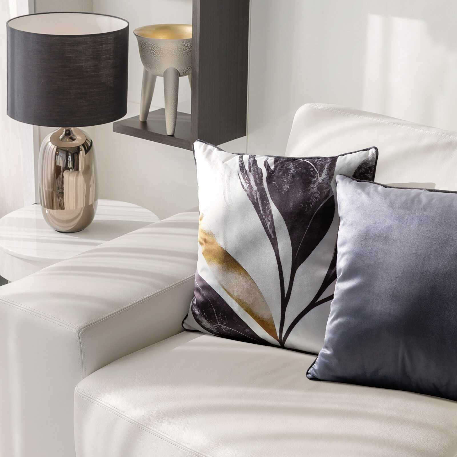 Povlak na polštář VELVET 167 bílý / černý