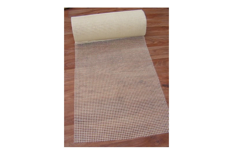 Protiskluzová podložka pod koberec