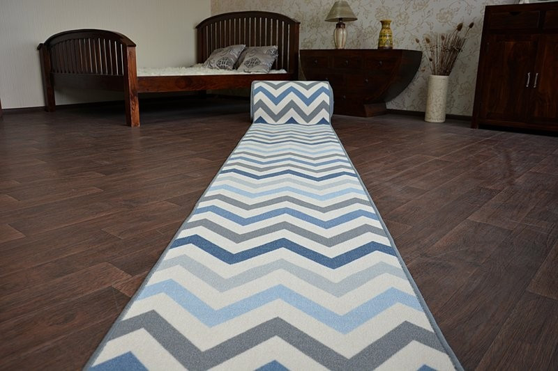 Protiskluzový běhoun SKY nebeský ZYGZAK