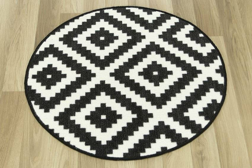 Protiskluzový koberec Romby 91 černý