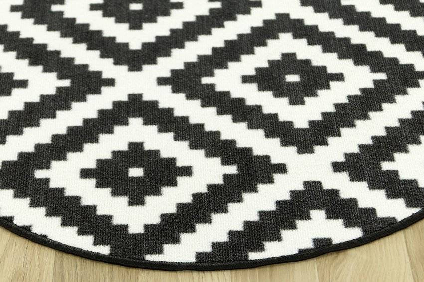 Protiskluzový koberec Romby 91 černý