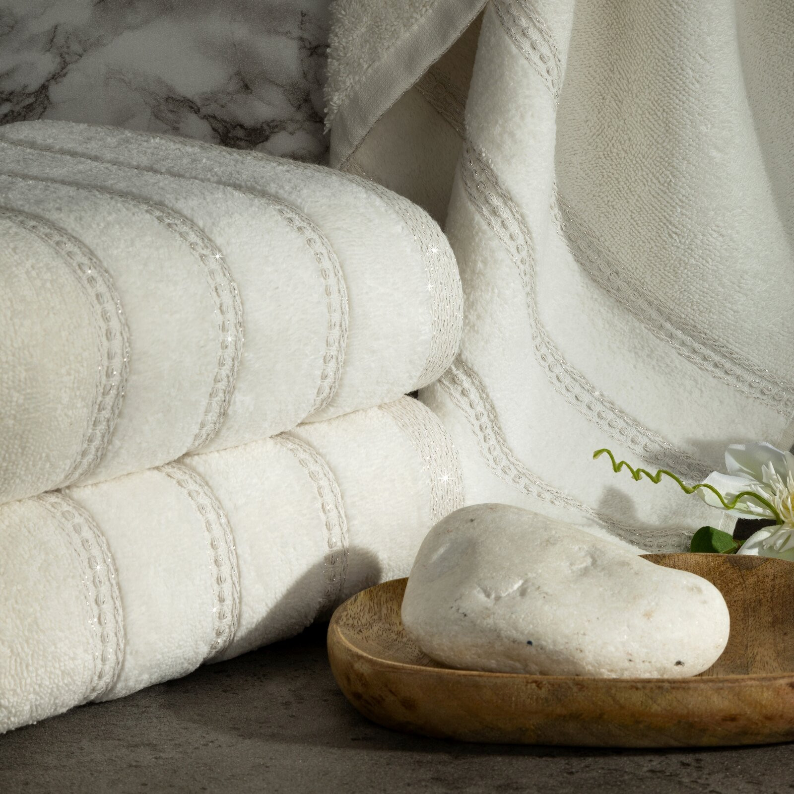 Sada ručníků GLORY 4 01 bílá