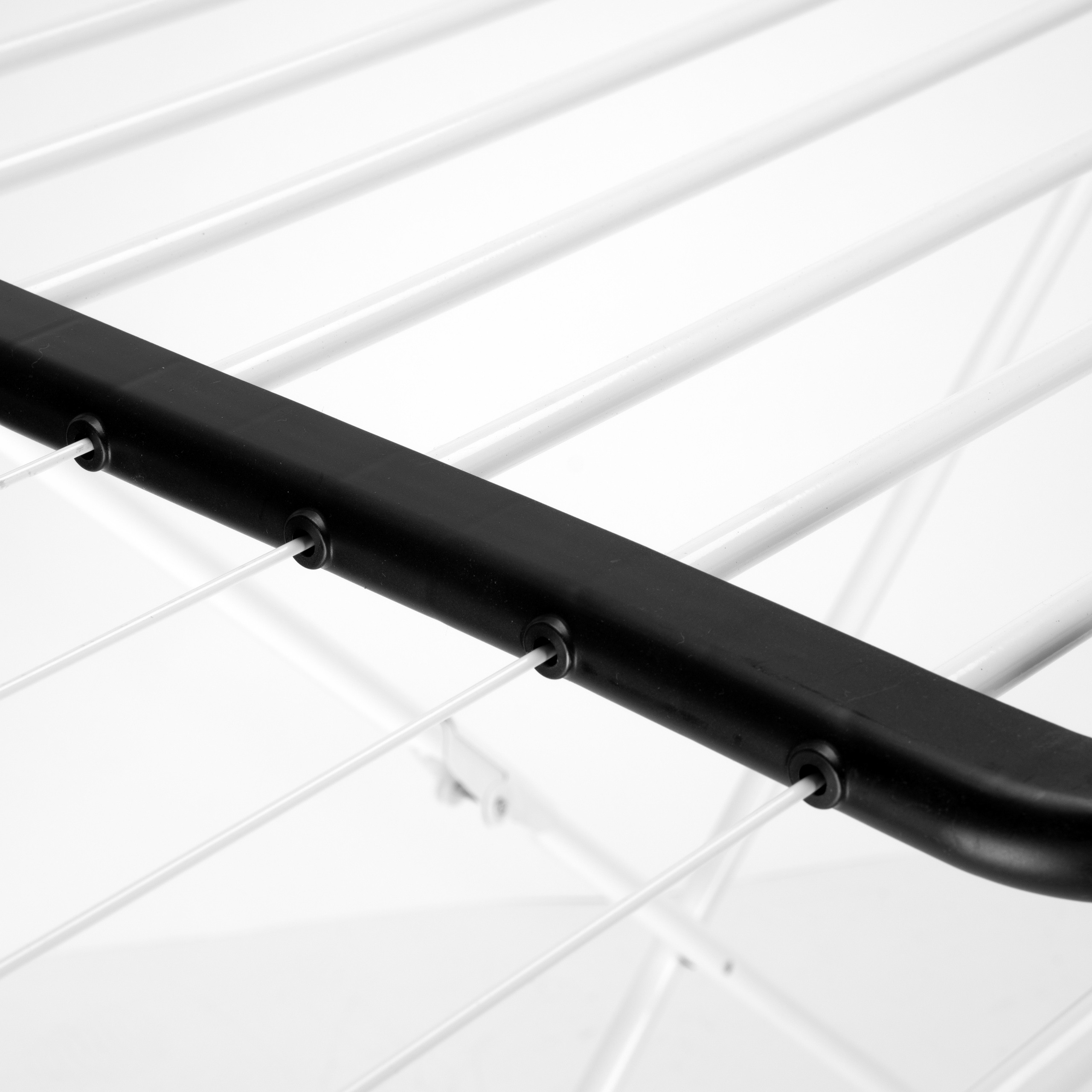 Výsuvný sušák na prádlo ARIA bílý