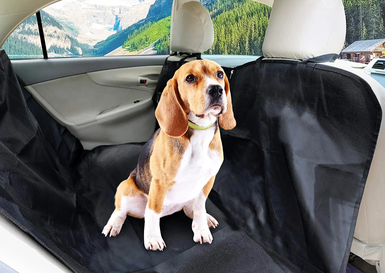 Potah do auta pro psa - černý