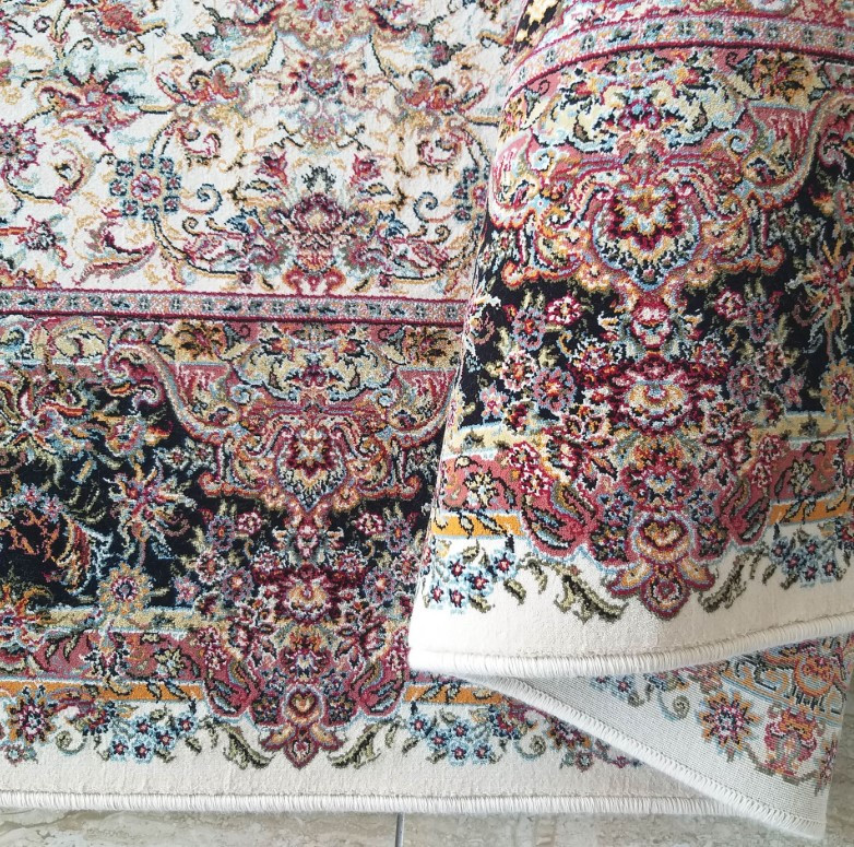 Koberec Exkluzivní PERS 11 krémový