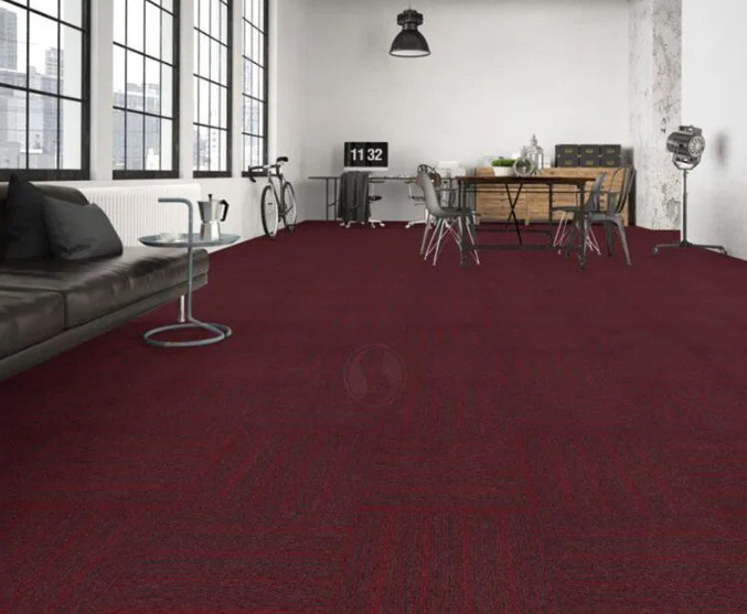 Kobercové čtverce Tampa Stripe 1420 šedé / červené 50x50 cm