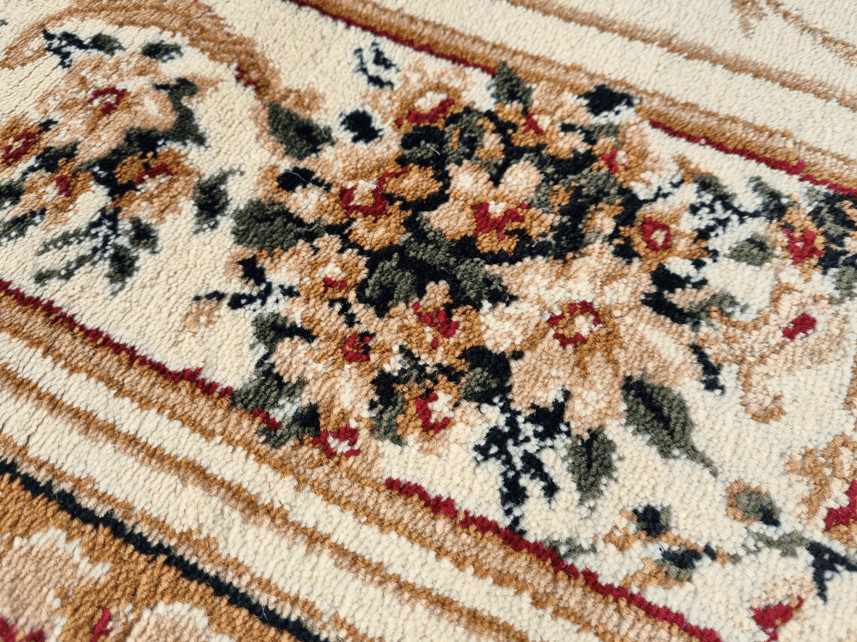 Koberec Orient 003 krémový