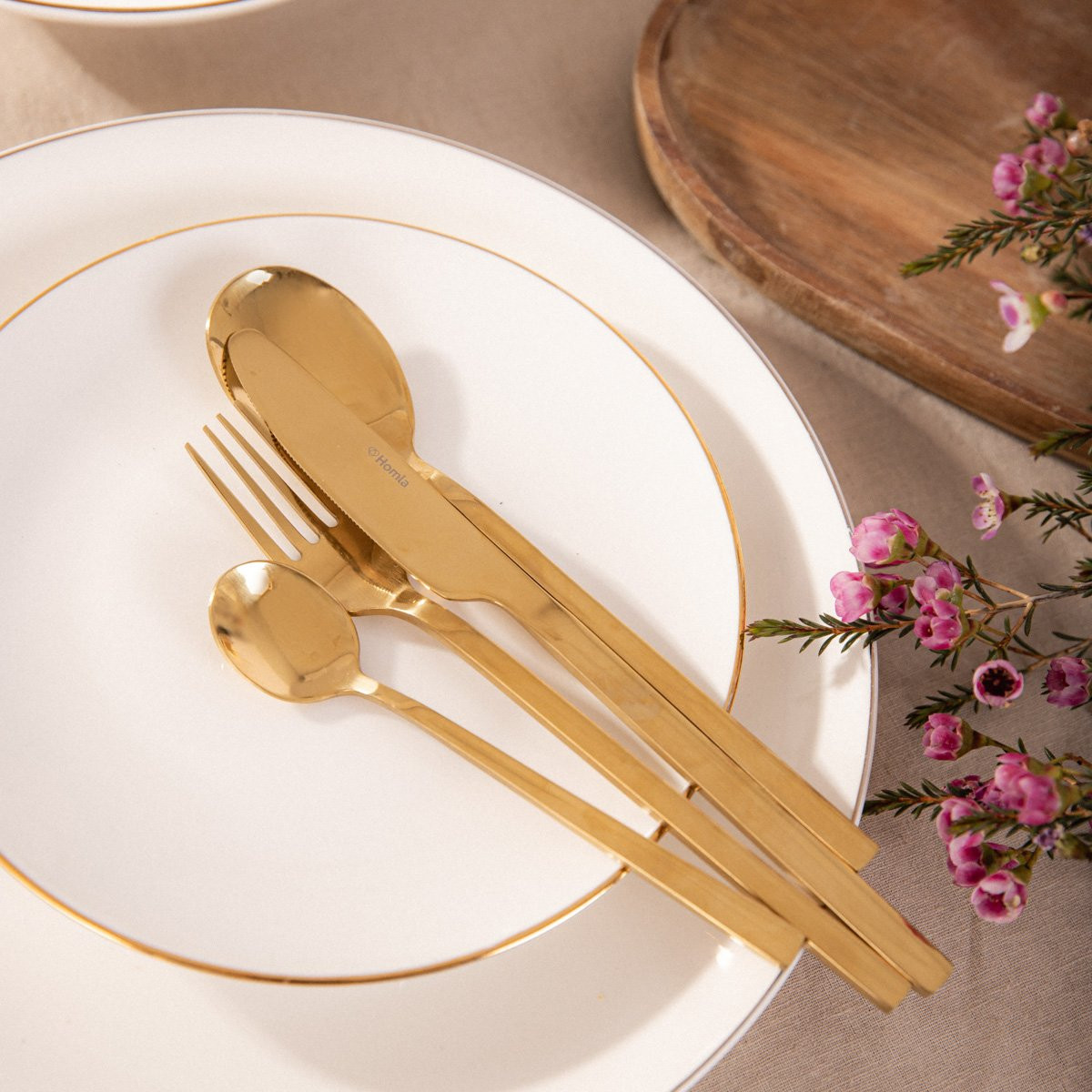 Dezertní talíř AURO se zlatým okrajem 992005