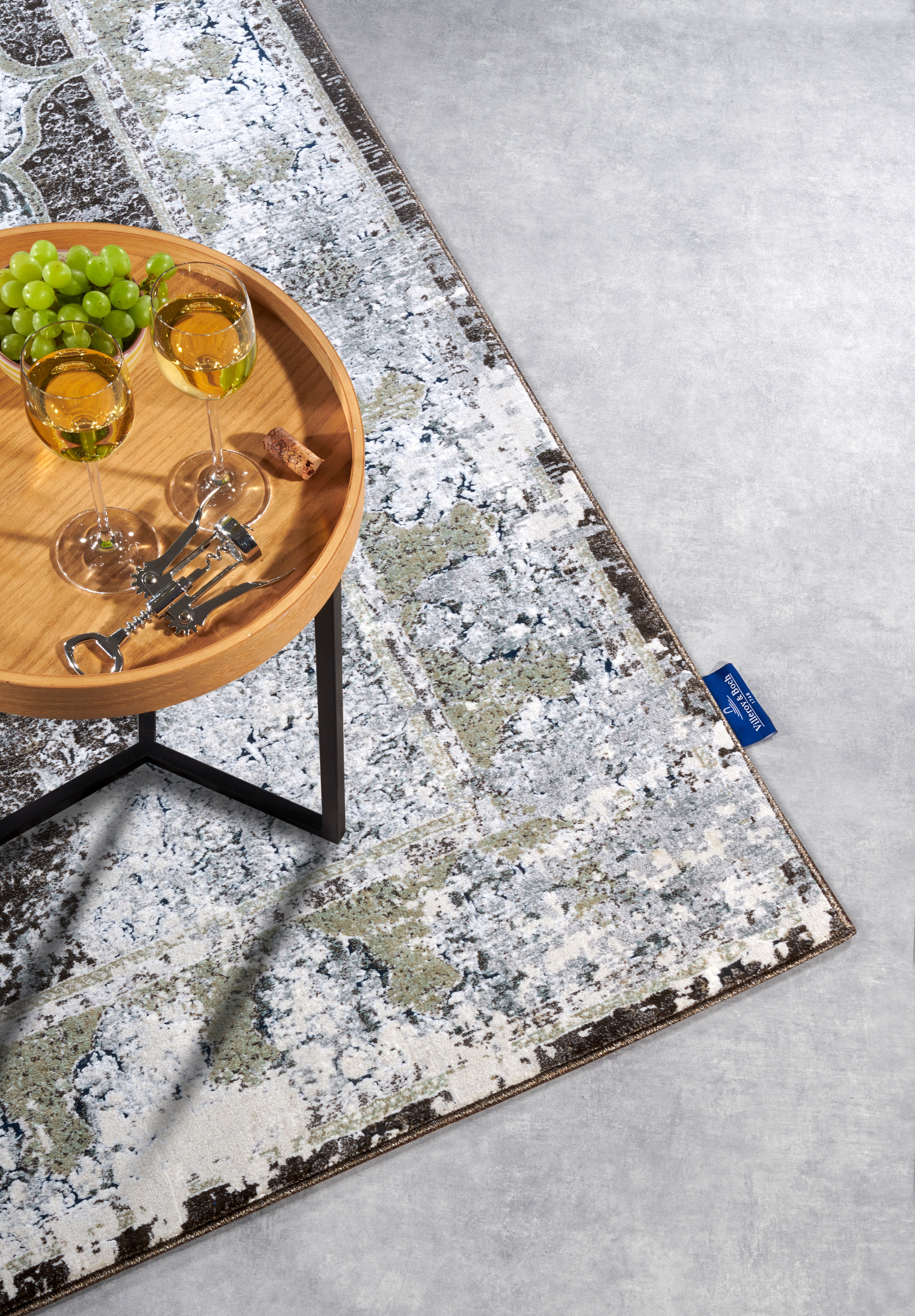 Koberec Villeroy & Boch Kollektion 1809 Roger hnědý / vícebarevný