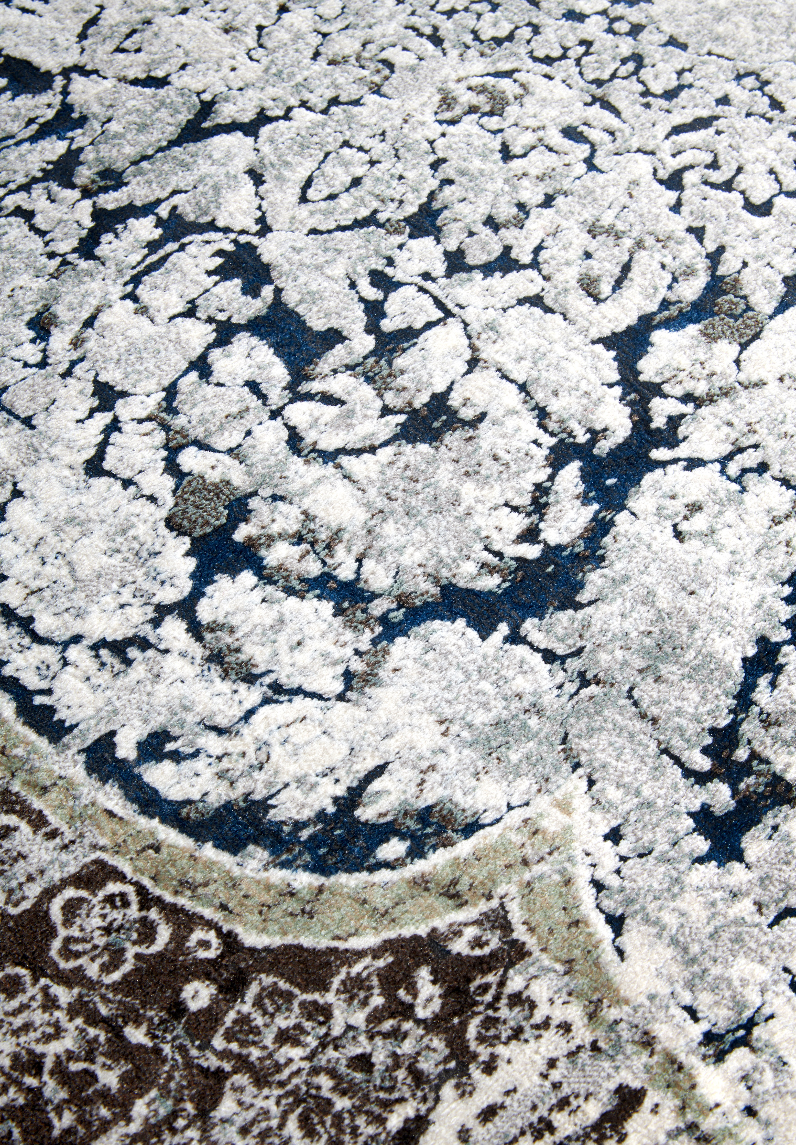 Koberec Villeroy & Boch Kollektion 1809 Roger hnědý / vícebarevný