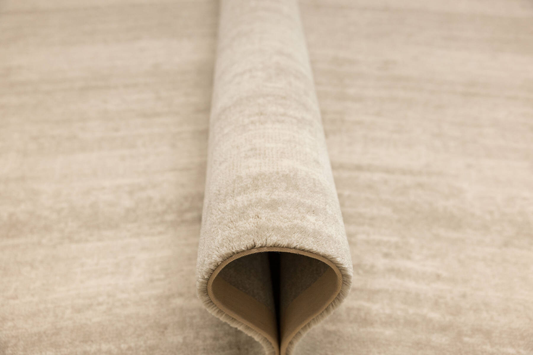 Koberec Agnella Agnus Edgar pískový / béžový