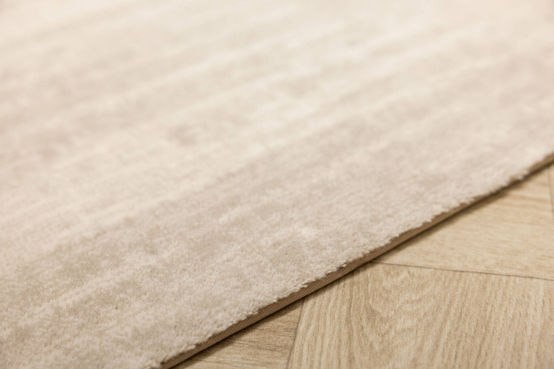 Koberec Agnella Agnus Edgar pískový / béžový