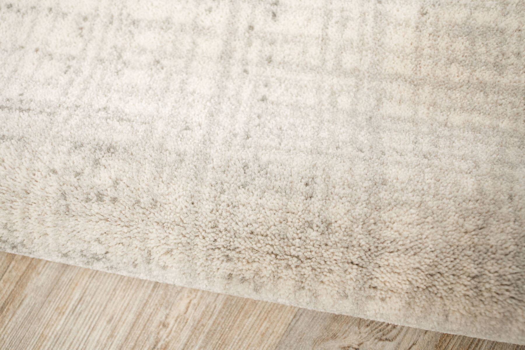 Koberec Isfahan-M Rite popelový / šedý / krémový