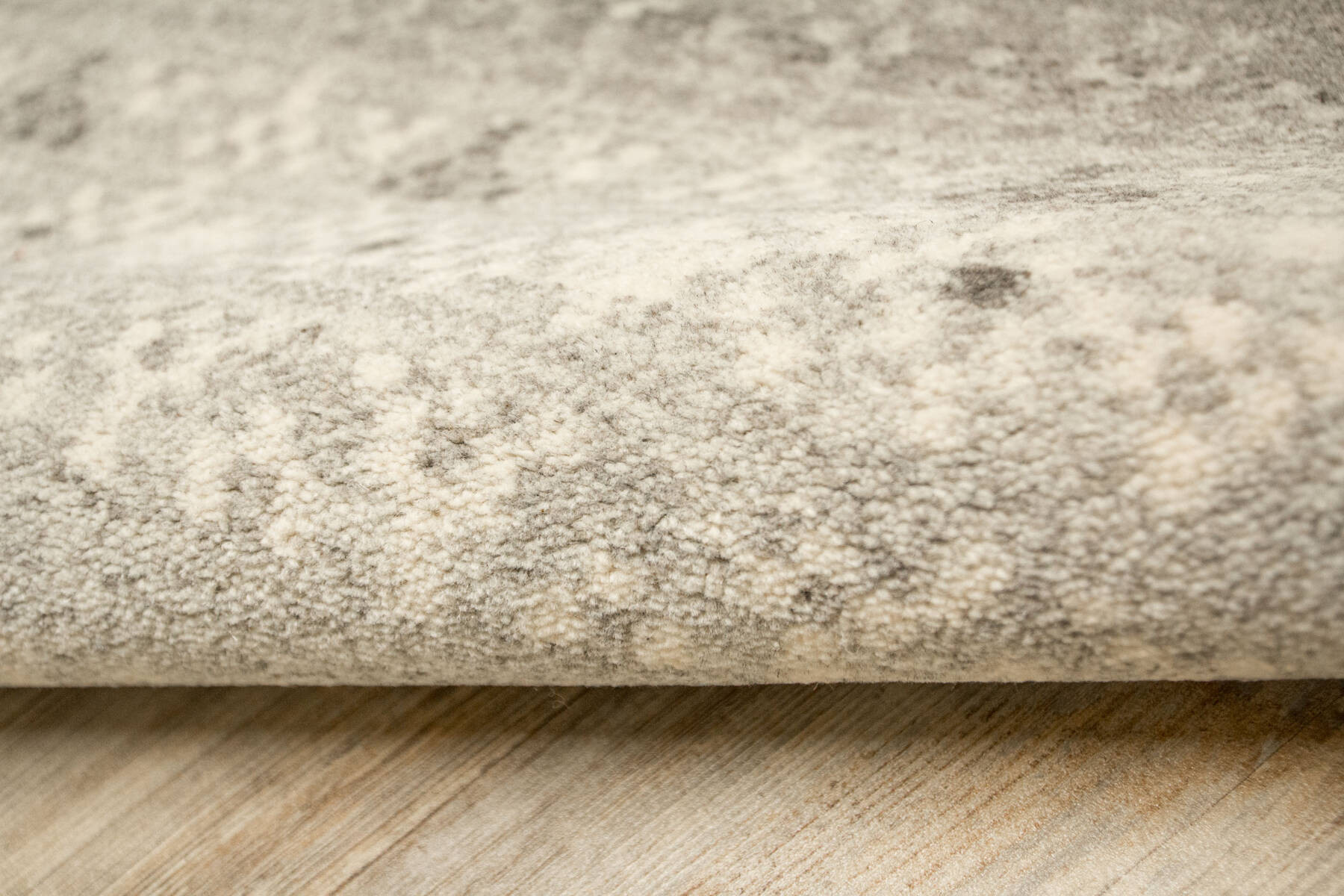 Koberec Tempo Natural-F Poncho Etno světle šedý