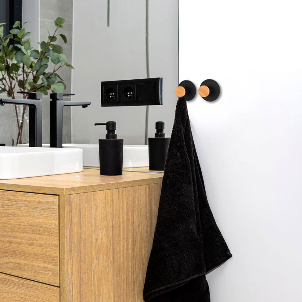 Sada dvou koupelnových věšáků KOVIR černá (2 ks)