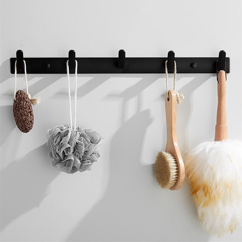 Koupelnový věšák FEZ černý