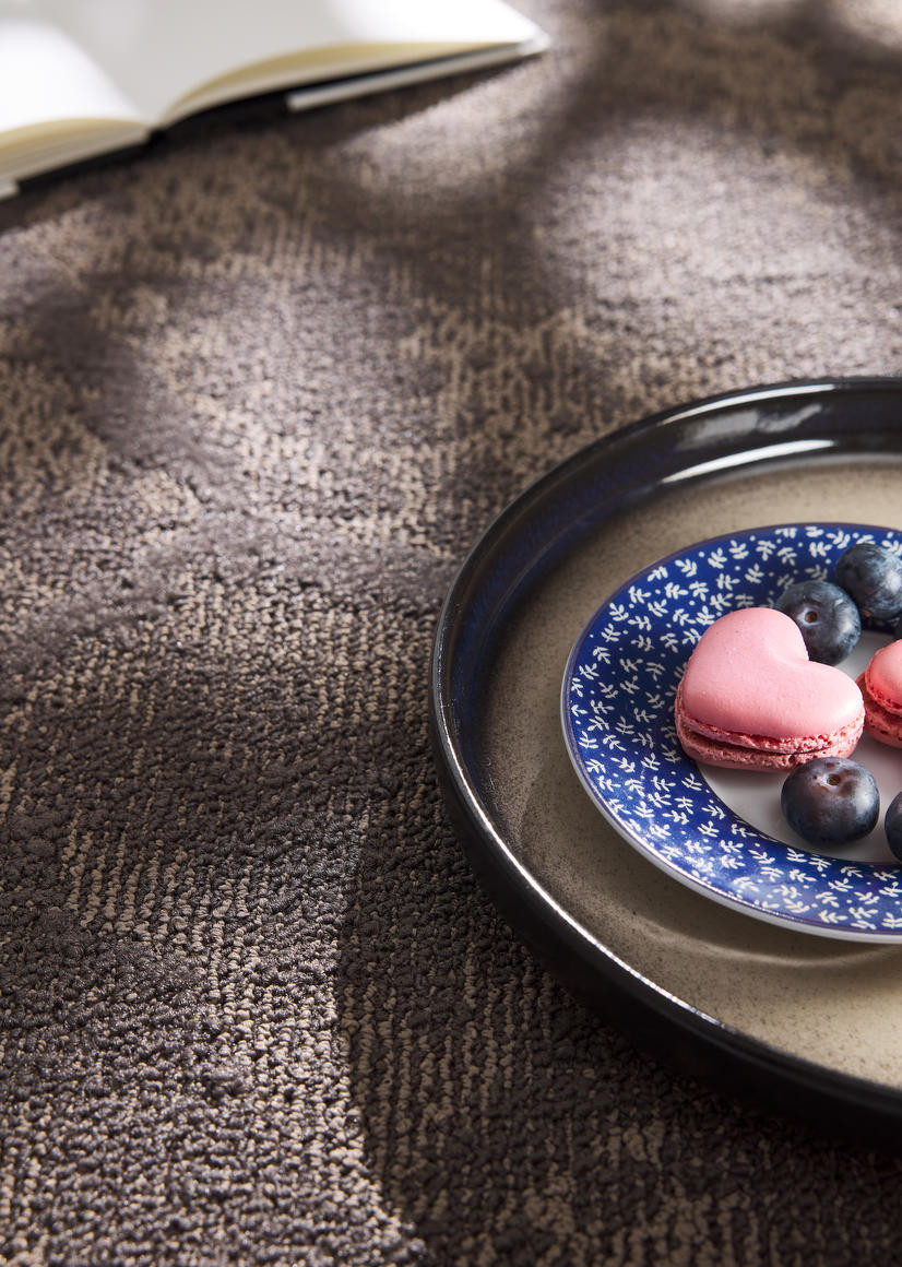 Metrážový koberec ITC Marble Fusion 47