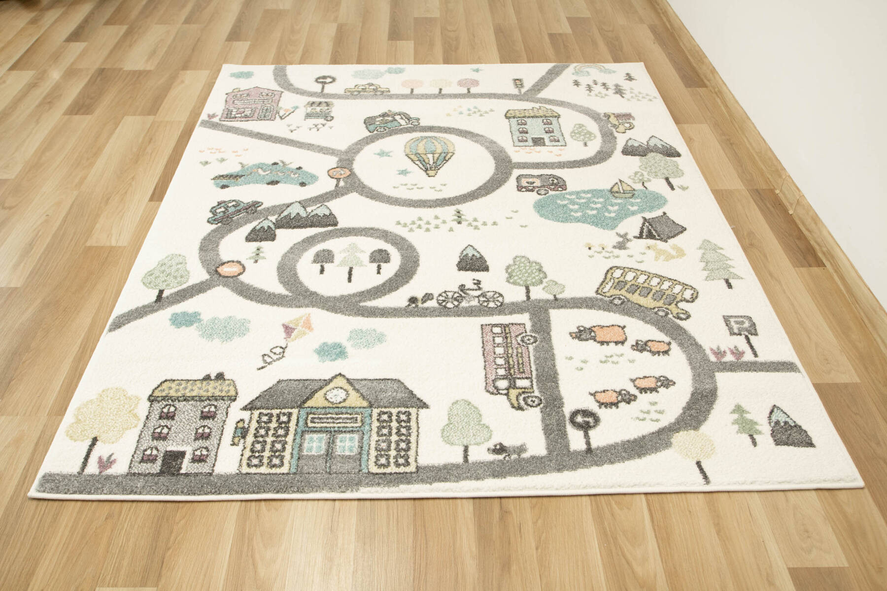 Metrážový koberec Lima 9376A uličky, krémový / světle šedý