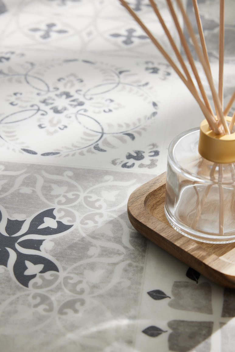 PVC podlaha Tarkett Iconik 240 5828102 Almeria Black