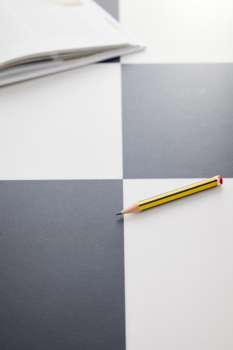 PVC podlaha Tarkett Iconik 240 5829035 Black and White