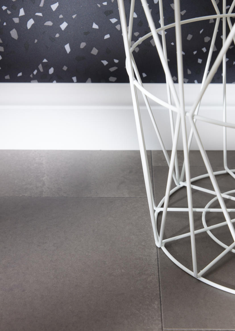 PVC podlaha Tarkett Iconik 450 5261094 Kaolin Dark Grege