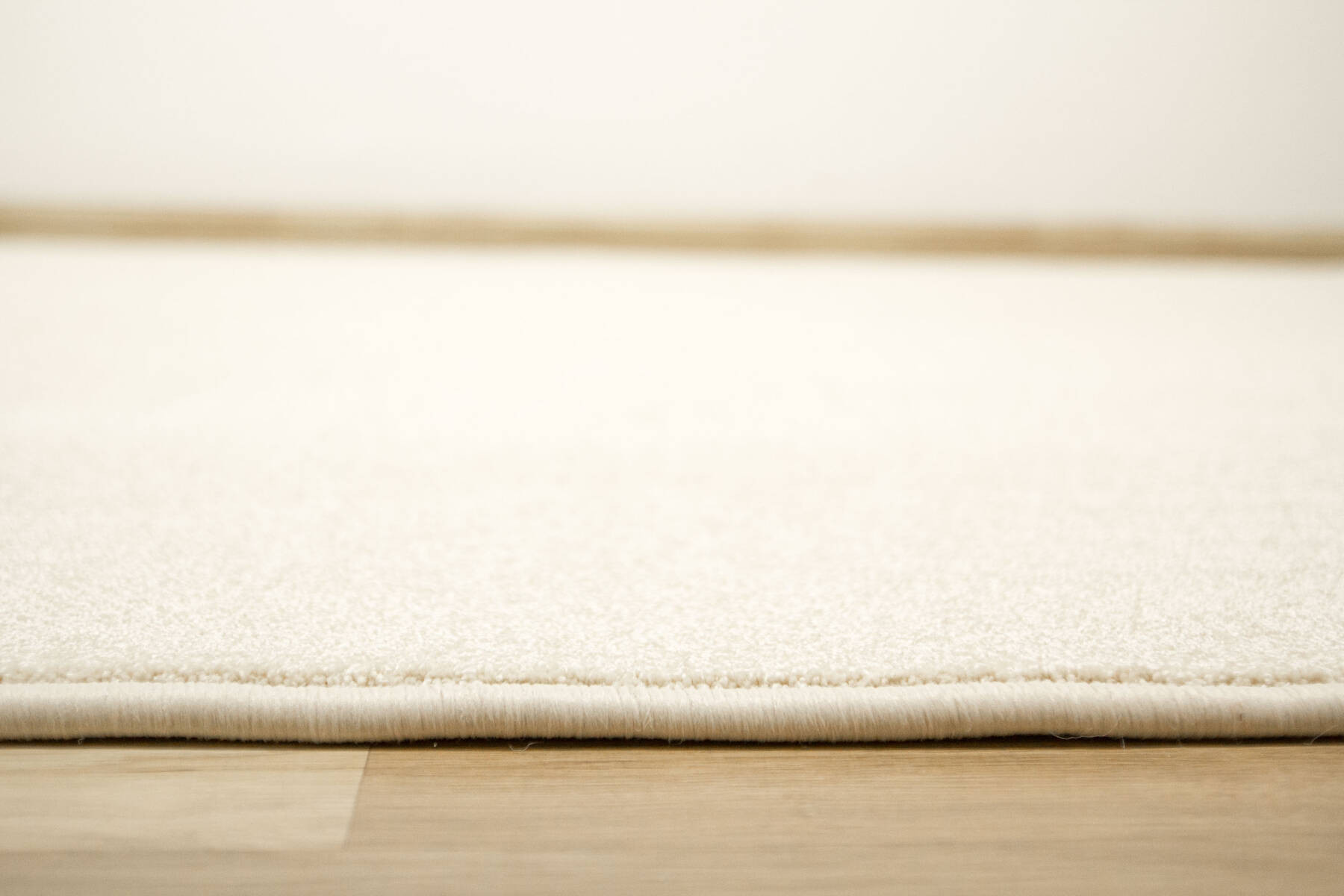 Metrážový koberec Radisson 74 krém