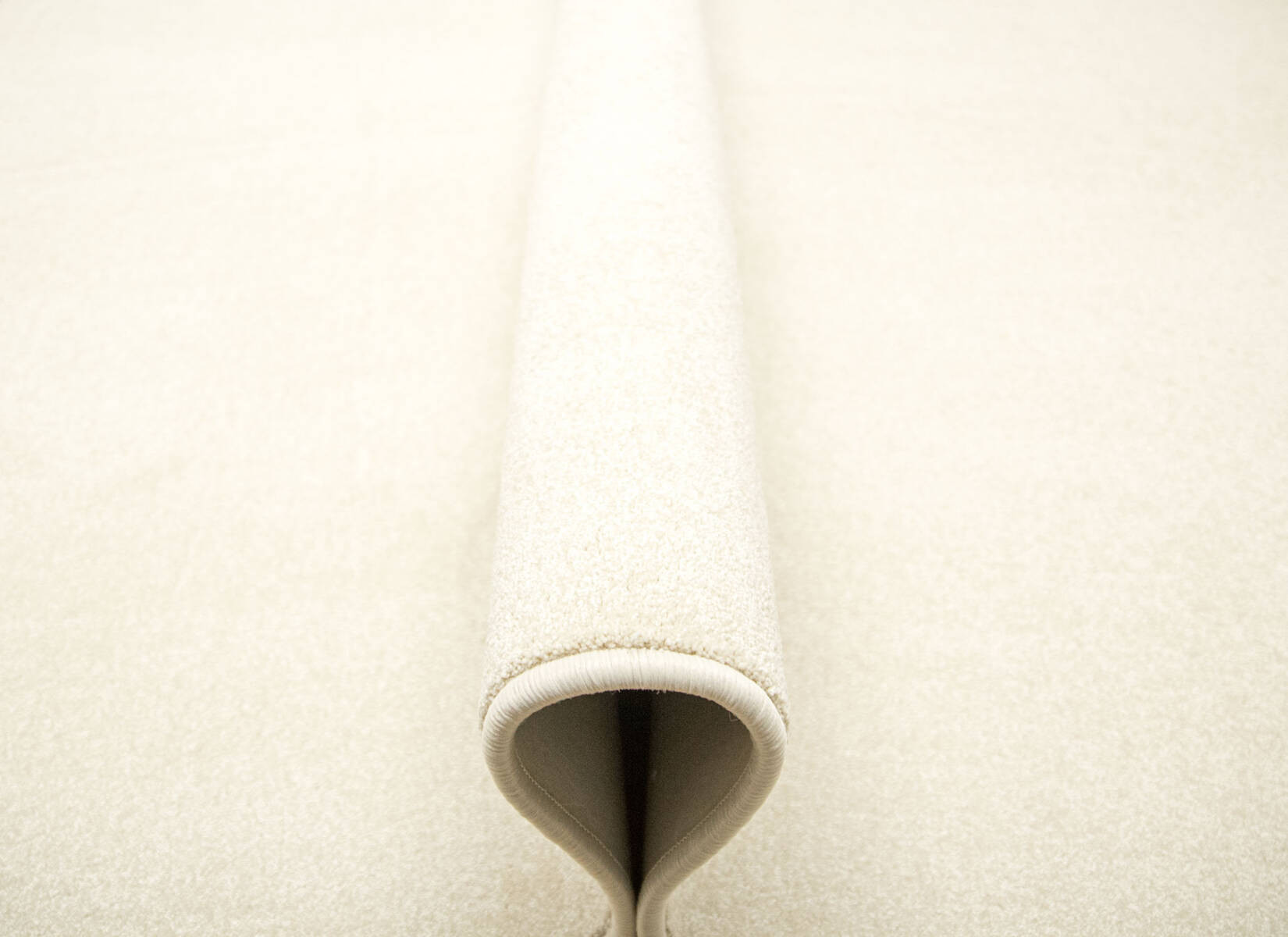 Metrážový koberec Radisson 74 krém