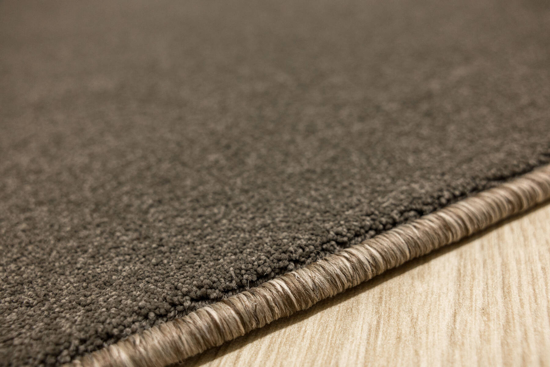 Metrážový koberec Radisson 92 hnědý