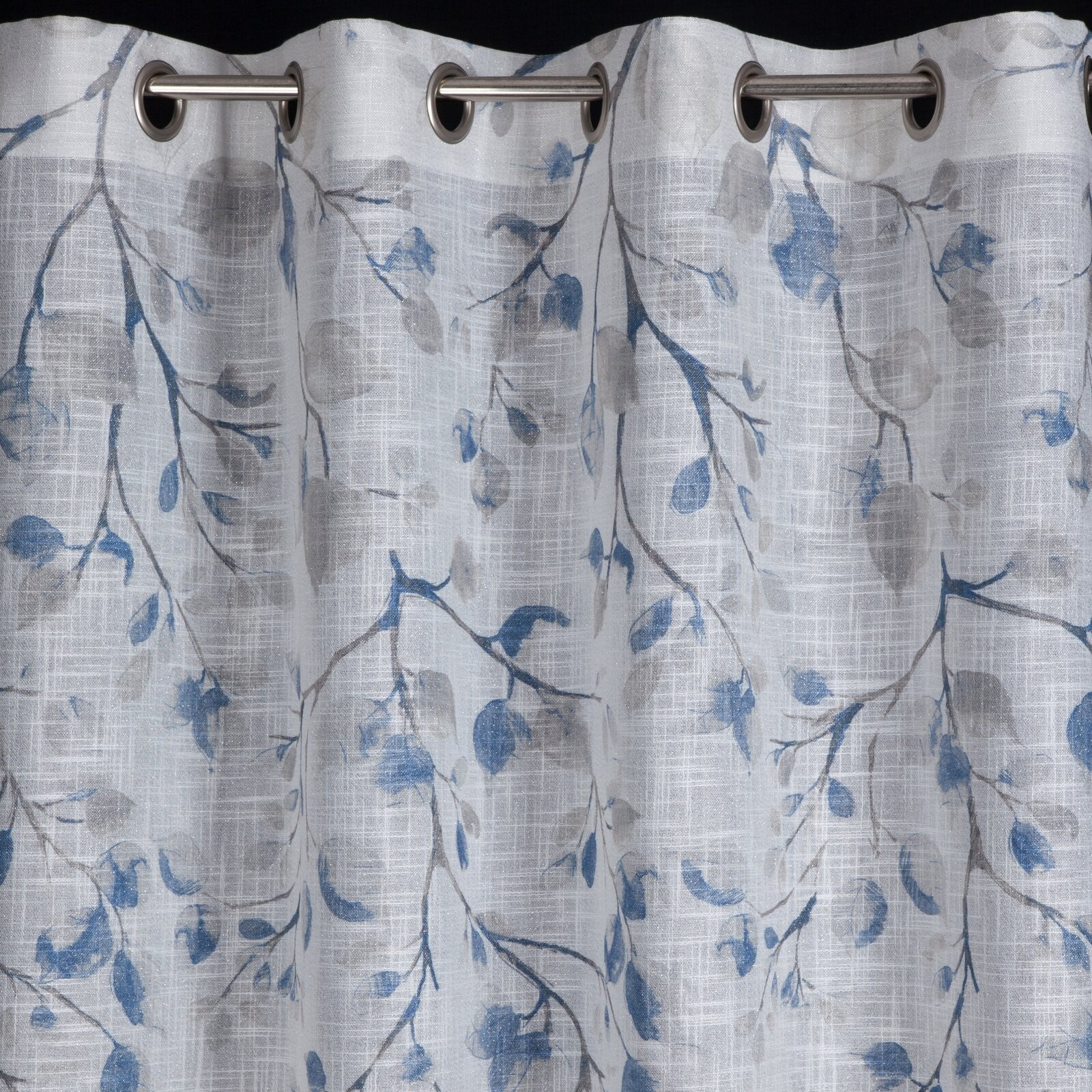 Hotový závěs ANA bílý - na průchodkách