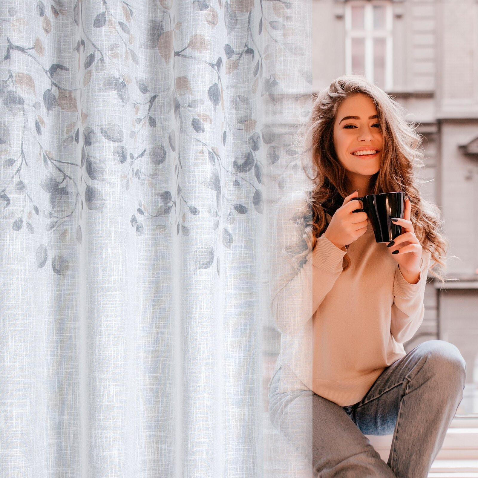 Hotový závěs ANA bílý / béžový - na průchodkách