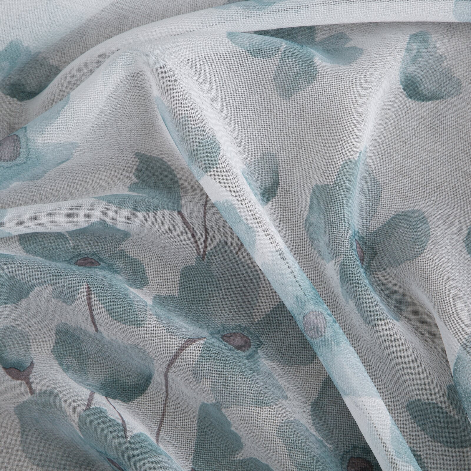 Hotový závěs ANDREA bílý - na průchodkách