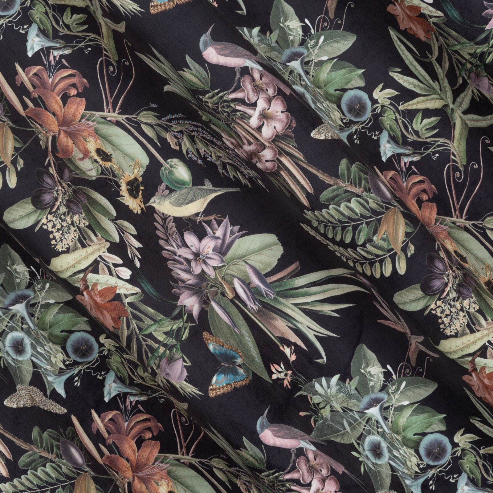 Hotový závěs BECKY černý - na průchodkách