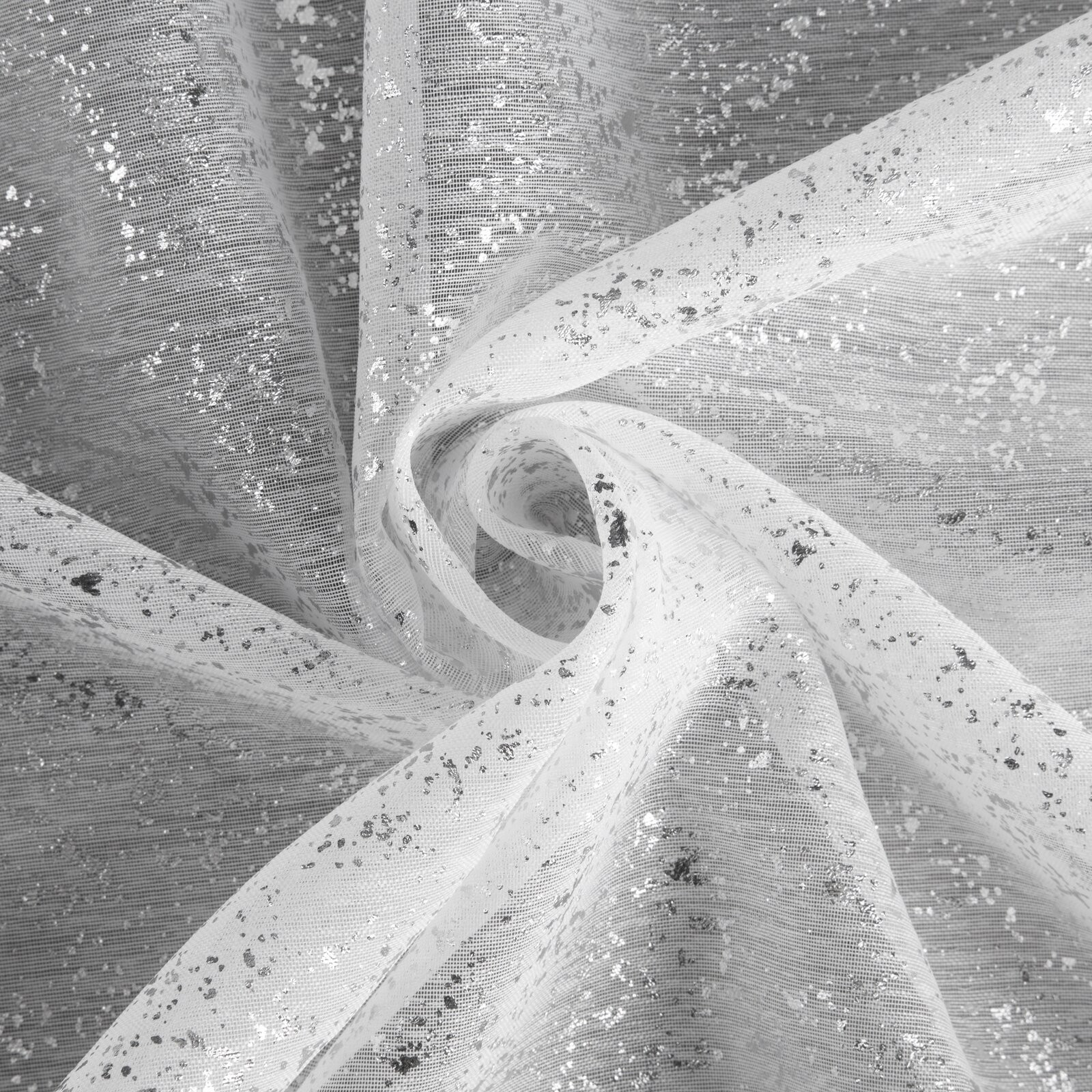 Hotový závěs D91 MILY bílý / stříbrný - na průchodkách