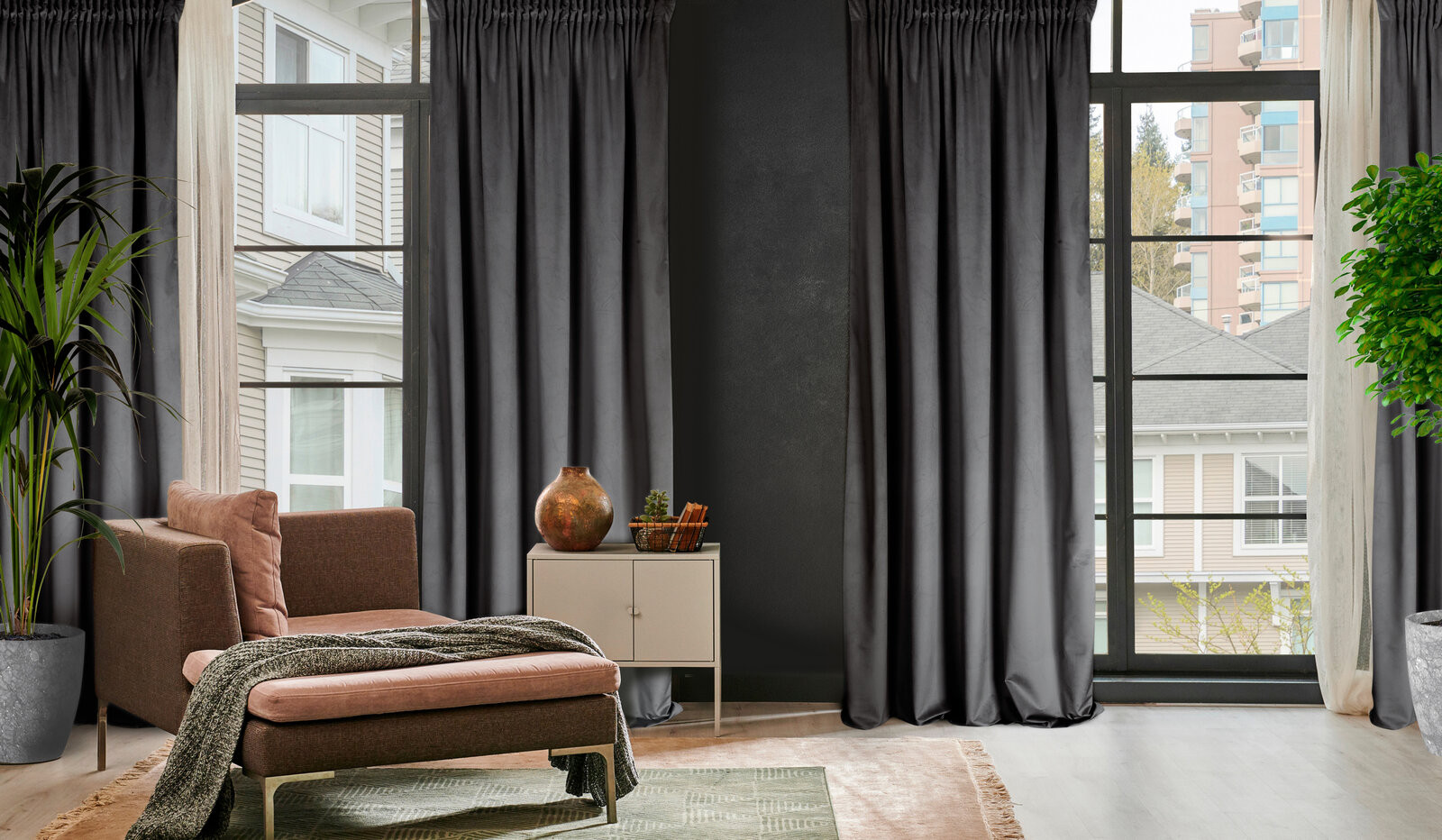 Hotový závěs D91 ROSA černý - na pásce