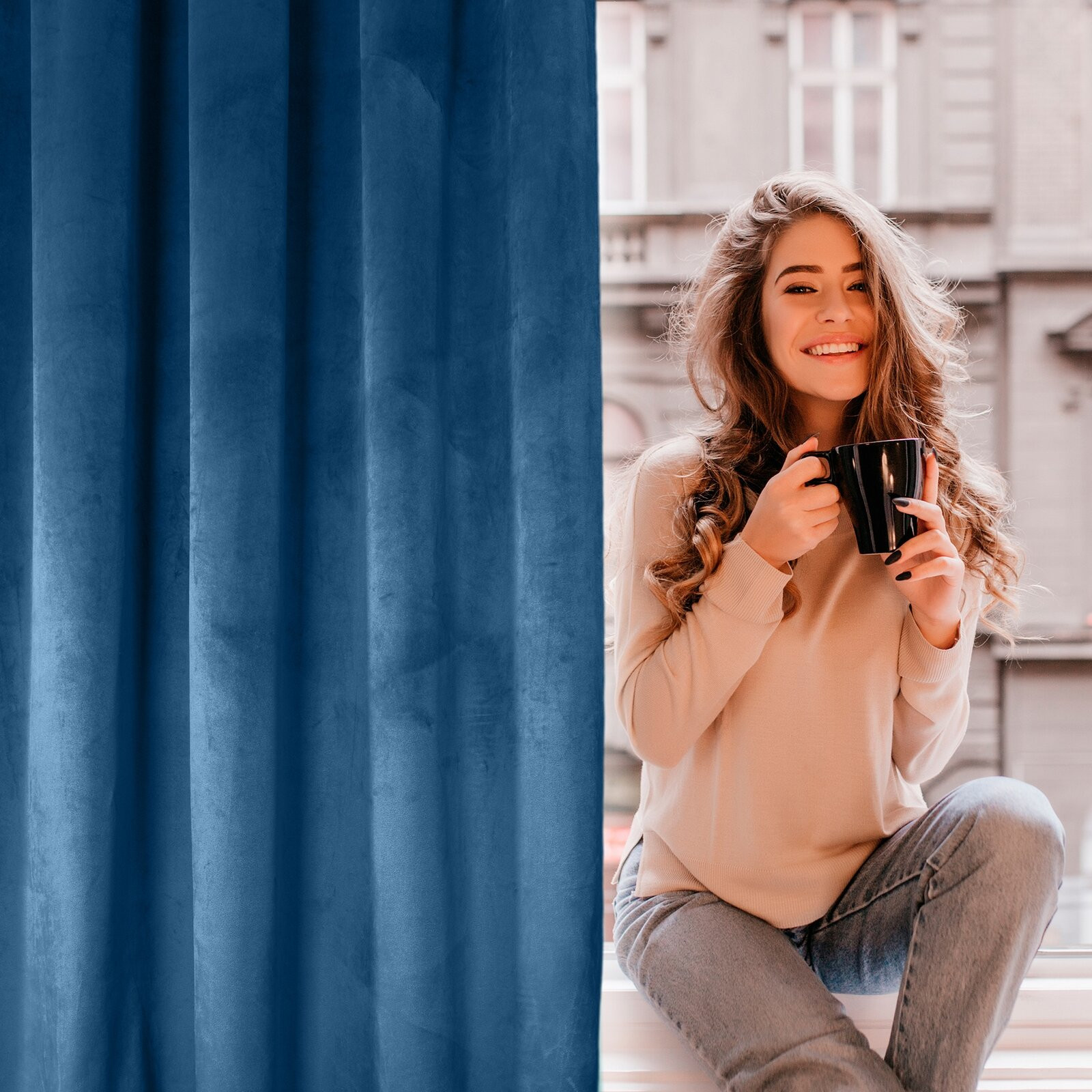 Hotový závěs D91 ROSA granátový - na pásce