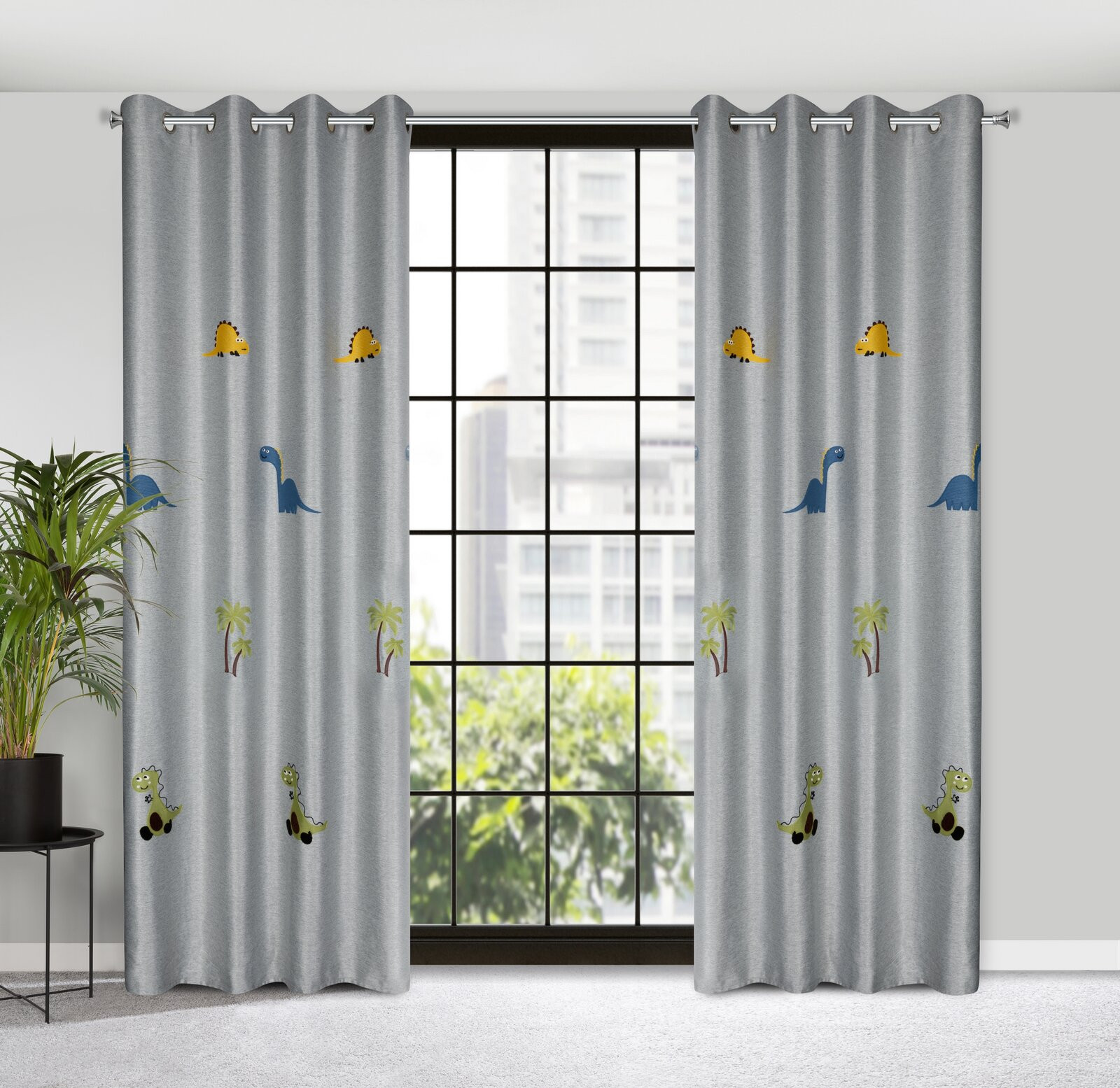 Hotový závěs DINO stříbrný - na průchodkách