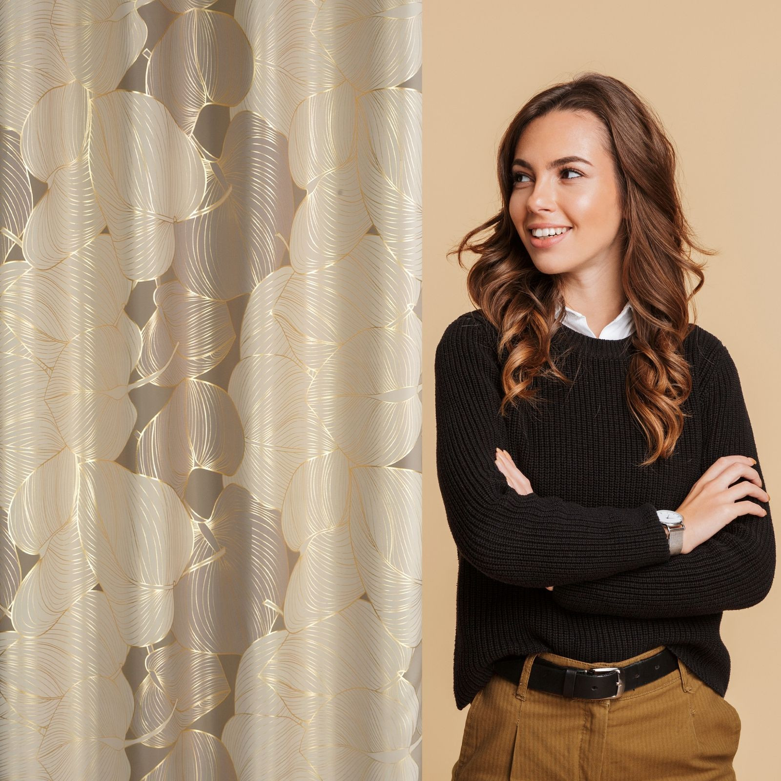 Hotový závěs FREZJA béžový - na průchodkách